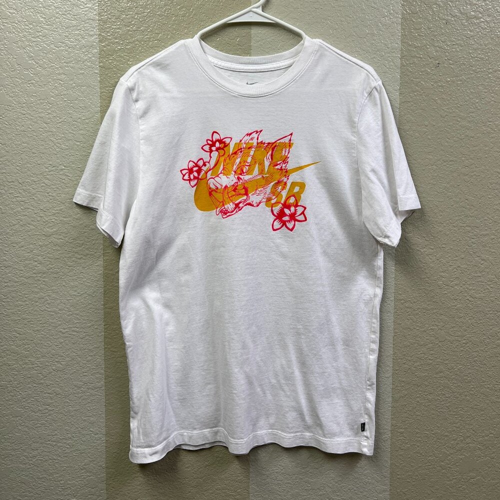 Men's Nike SB "The Nike Tee" Felt Graphic T-Shirt Size - Medium 3D Graphic